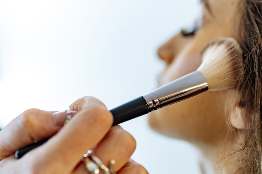 Make Up